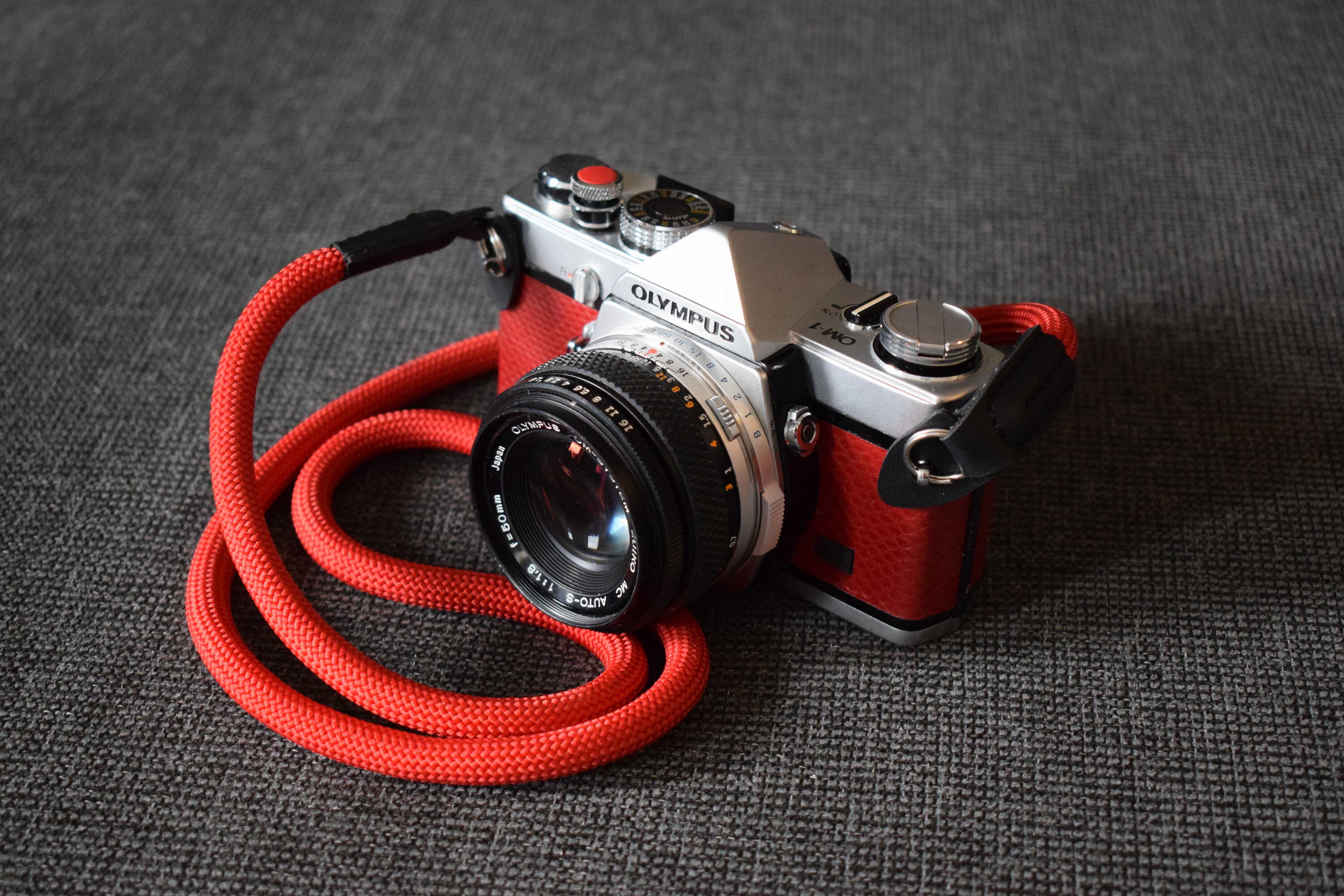 Refurbishing an Olympus OM-1 SLR film camera